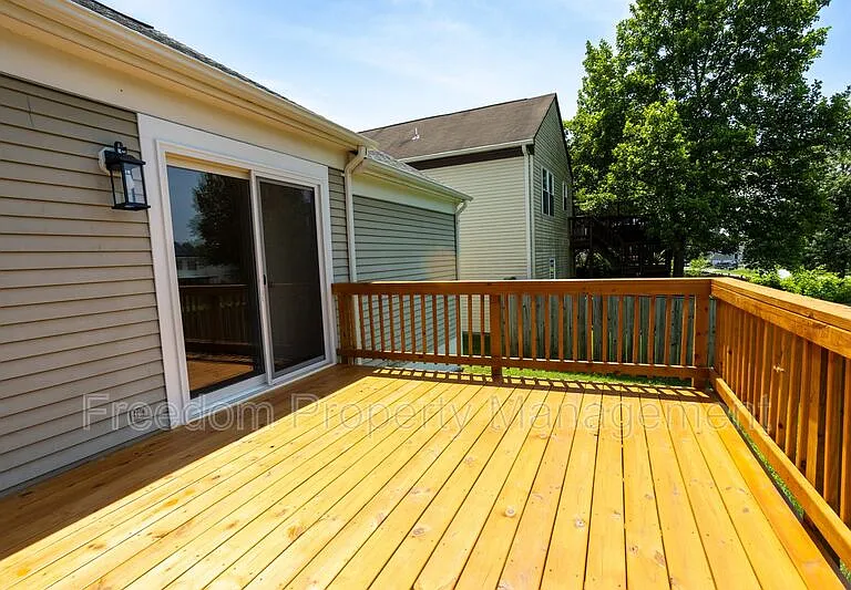 10116 Wimbledon Ct — Photo 20