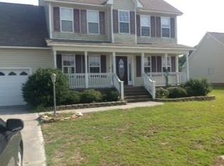 122 Harvest Moon Dr, Richlands, NC 28574