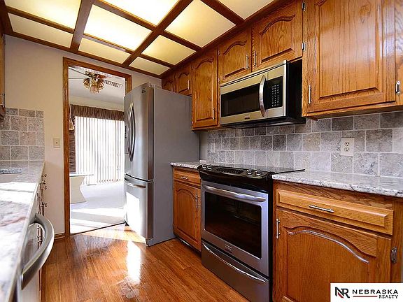4th image of 15523 Mason Cir