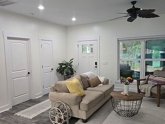 4th image of 83 Prospect Rd
