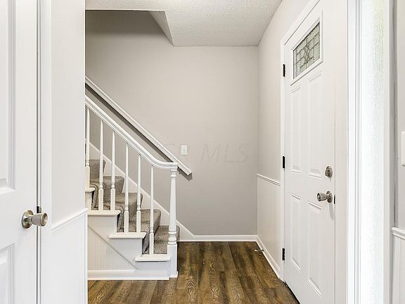 5th image of 1124 Matterhorn Dr