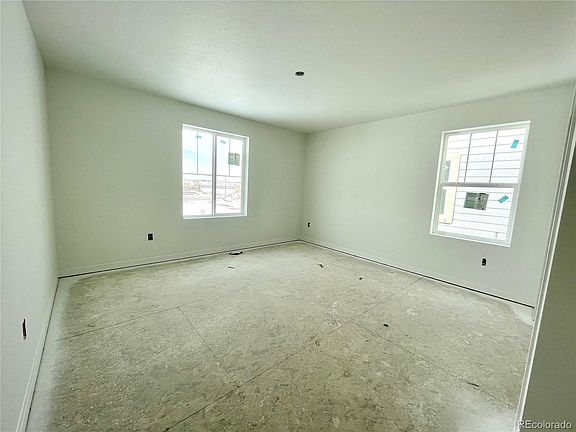 4th image of 2687 Painted Turtle Ave