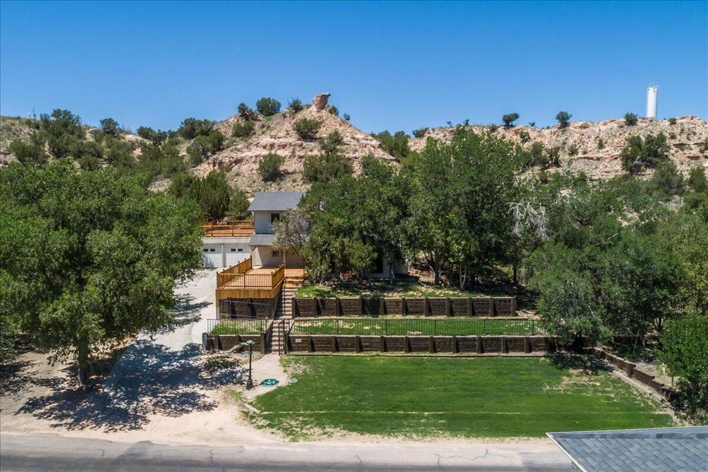 522 S Shore Dr, Amarillo, TX - View 2