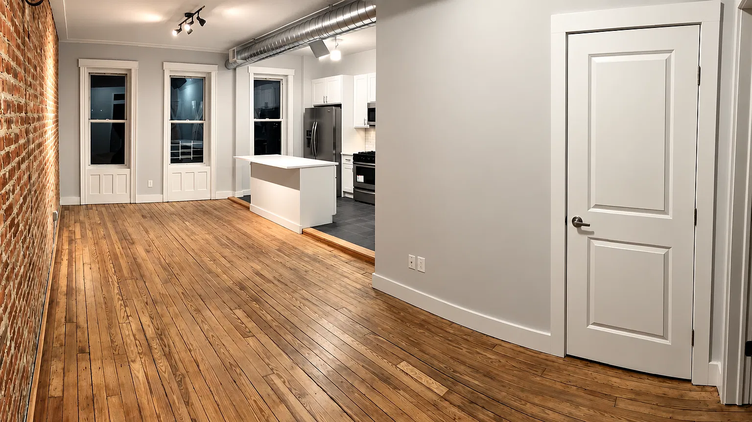 2 bed, $2,950 — Photo 2