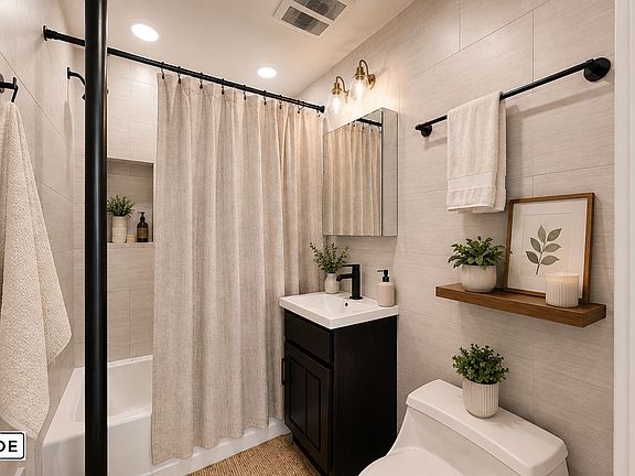 5th image of 410 State St APT 50A