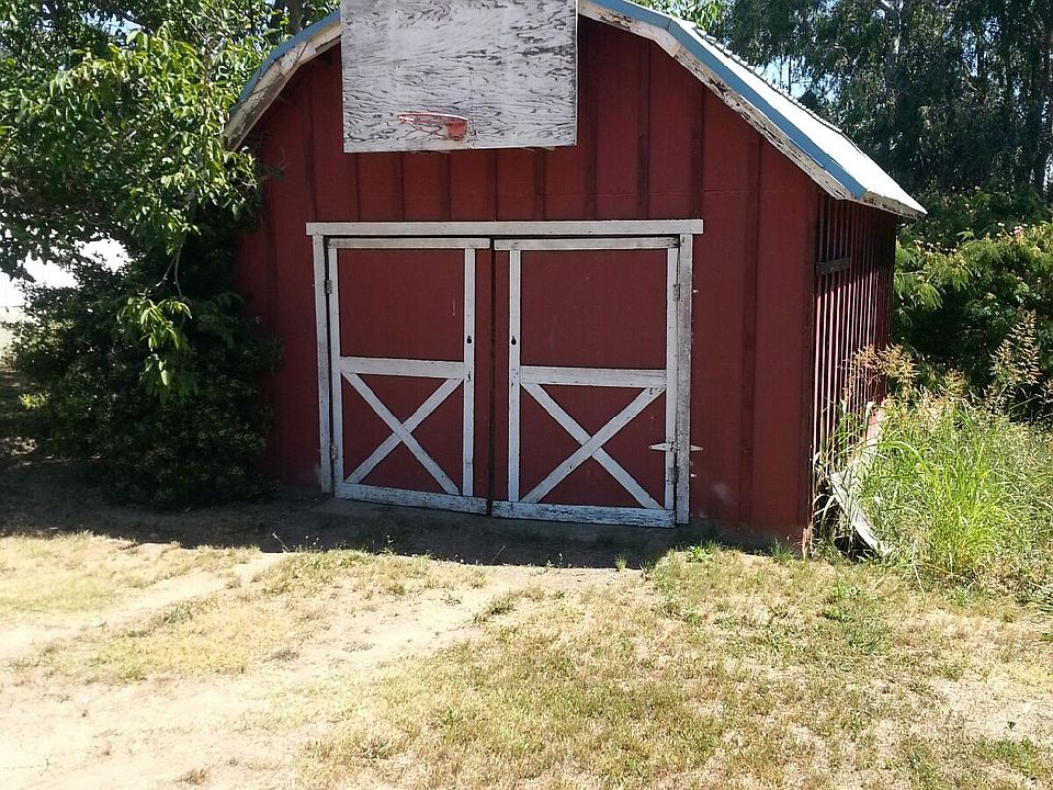 2nd image of 4449 Kopta Rd