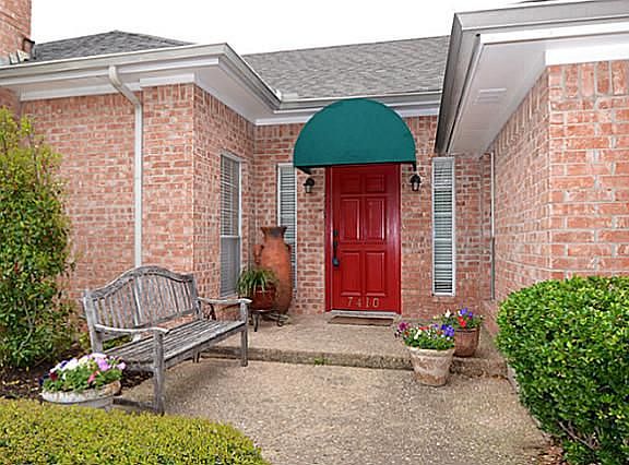 2nd image of 7410 Windmill Ln