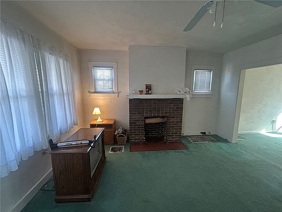 5th image of 554 & 556 N Aiken Ave