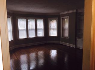7824 S Kingston Ave APT 3, Chicago, IL 60649