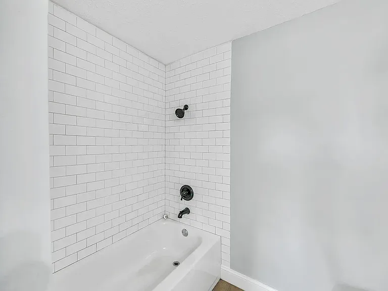 5374 Skyline Pl — Photo 12