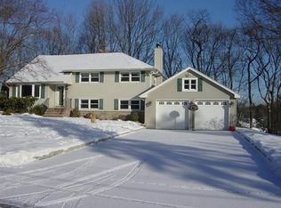 26 Terry Dr, Morristown, NJ 07960
