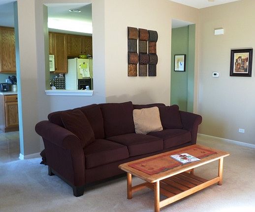 5th image of 174 W Buckingham Dr