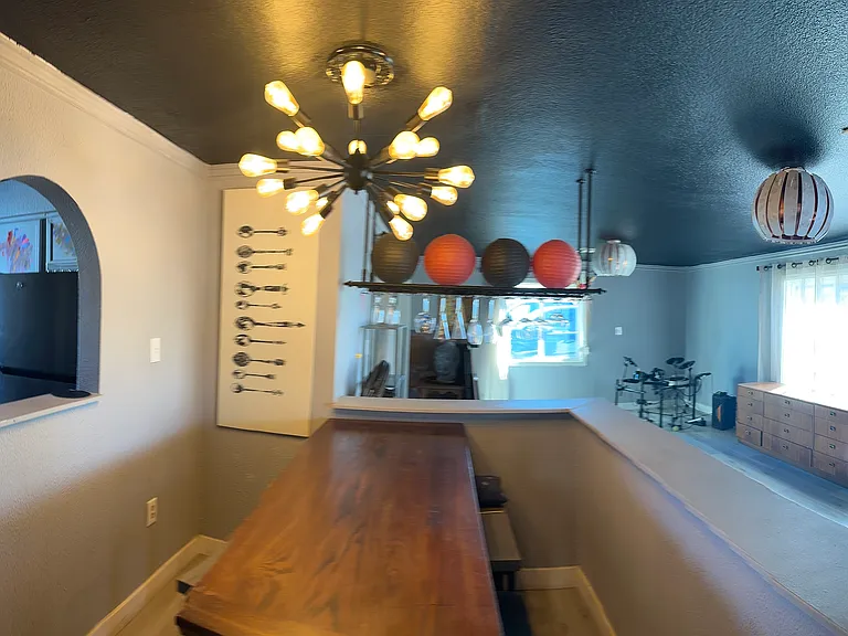 8650 W Monroe St — Photo 17