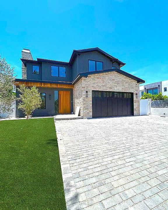 1st image of 4447 N Camellia Ave