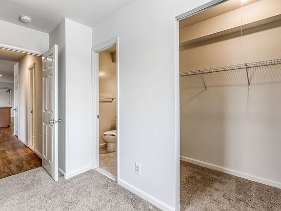 7226 Oak Haven Circle Unit 304-18