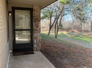 82 Basswood Ct, Warrington, PA