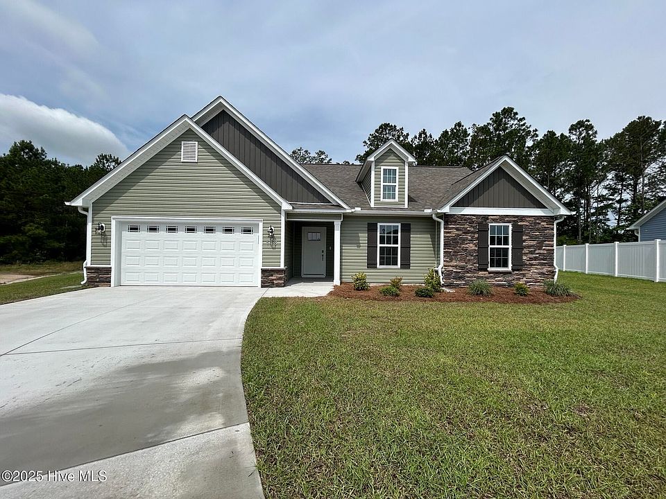 1st image of 119 Delaware Drive