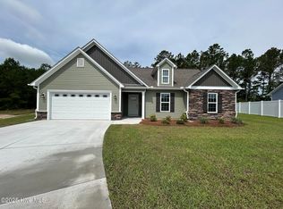119 Delaware Dr, Newport, NC 28570