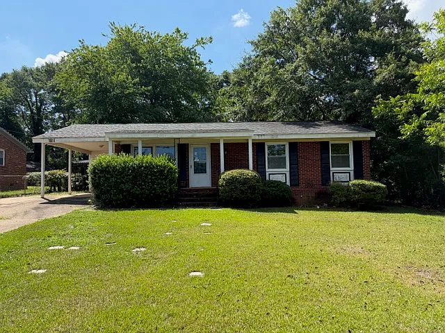 29 Sherman Ln