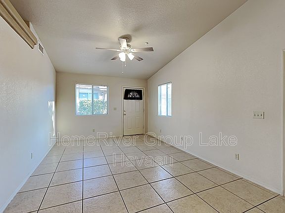 3rd image of 2467 Tradewind Dr Unit 101