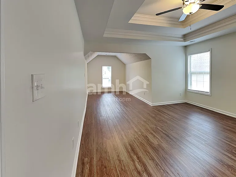 555 Fosters Mill Ln — Photo 11
