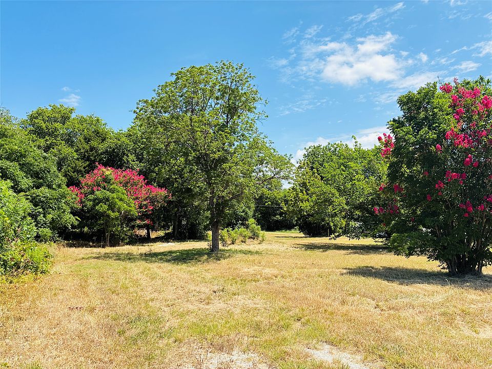 2nd image of 52 Spring Creek Cir