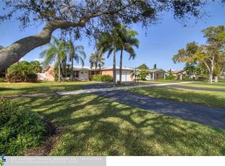 5307 Arthur St, Hollywood, FL 33021