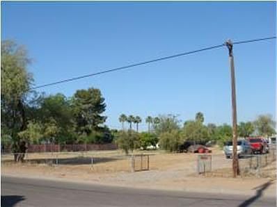 2nd image of 611 N 40th Ave