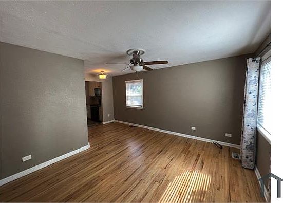 4th image of 1720 Valentia St