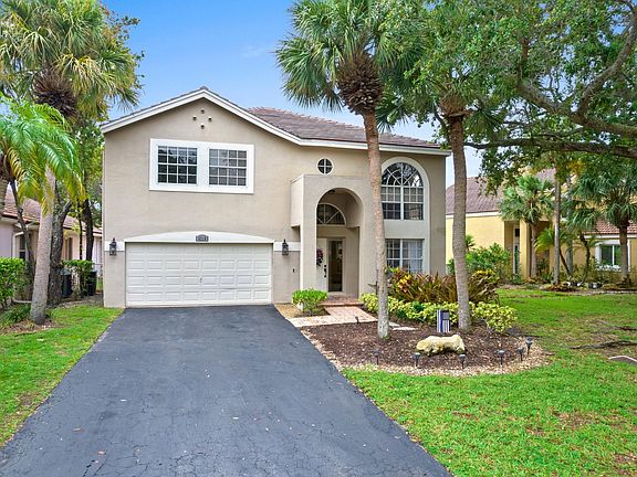 3rd image of 6710 NW 75th Place