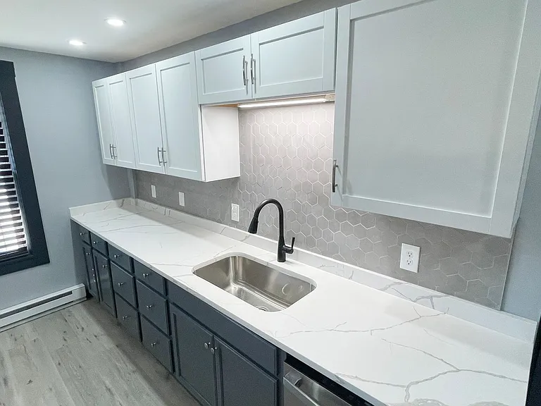 264 West St — Photo 37