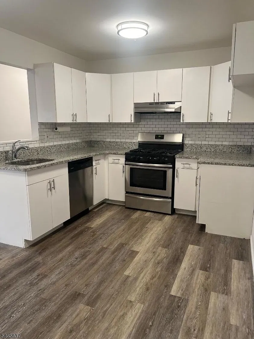 2 bed, 2.0 bath, $2,395 — Photo 1
