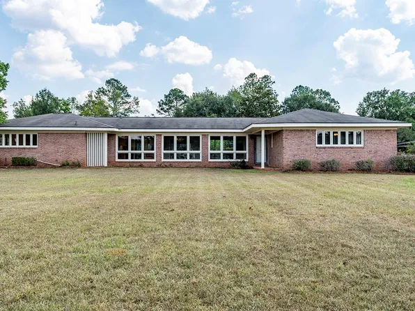 143 Story Ln, Leesburg, GA 31763