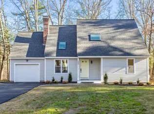 152 Willow St, Acton, MA 01720