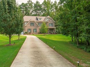 12610 Hashanli Pl, Matthews, NC 28105