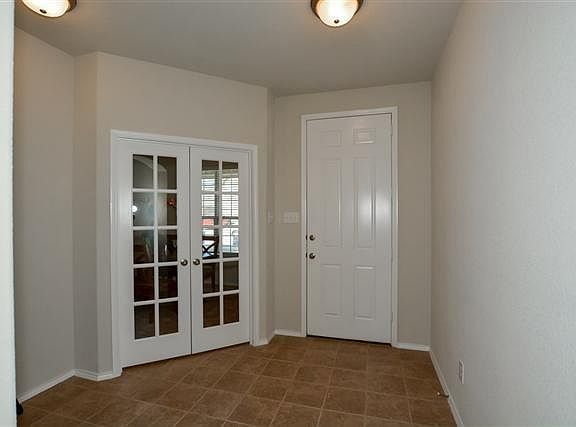 3rd image of 2320 Gutierrez Dr