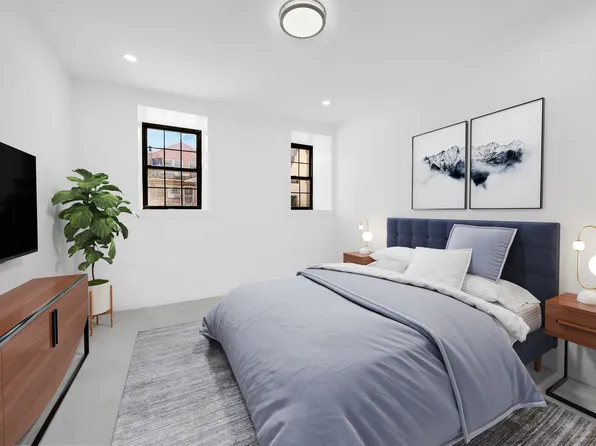 1085 Hancock Street image 27 of 37