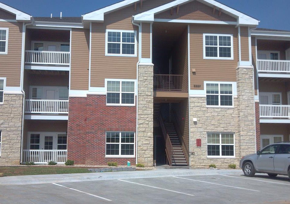 1st image of 5547 Stone Crest Ct