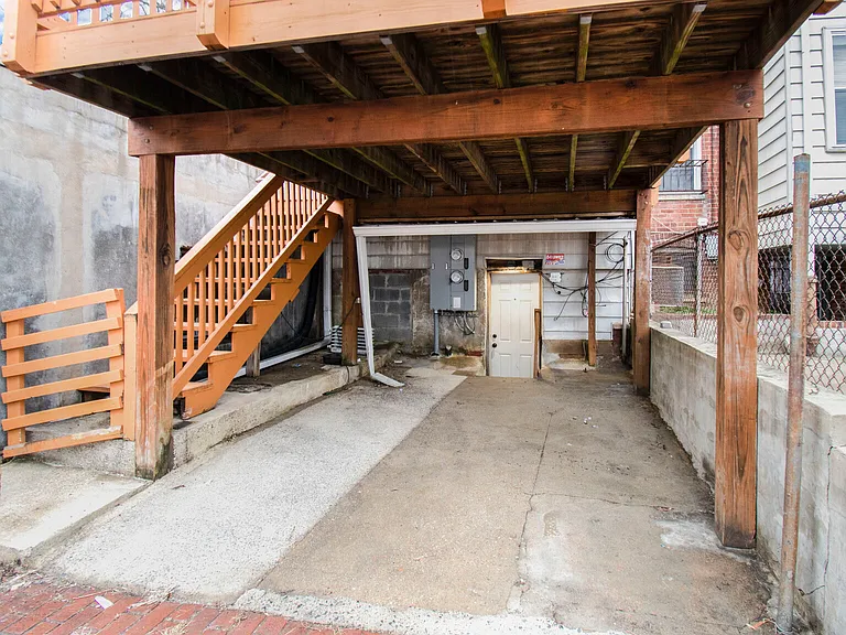 768 Quebec Pl NW #B — Photo 18