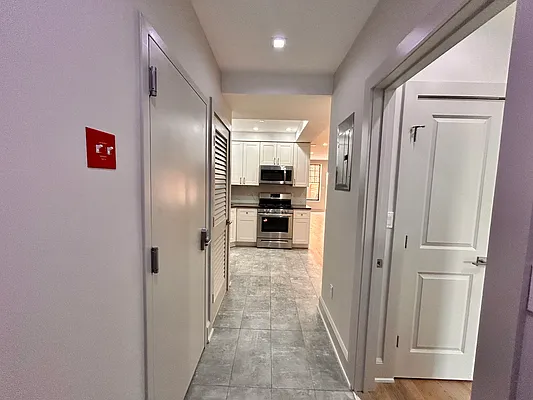 Rented by Fifth & Forever LLC | media 6