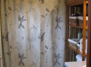 916 Garden Pl, Onalaska, WI 54650