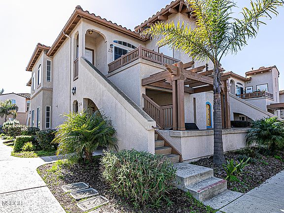 2nd image of 610 Sunrise Dr Unit 2B