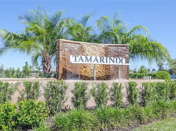 259 Tamarindo Ln, Naples, FL 34114
