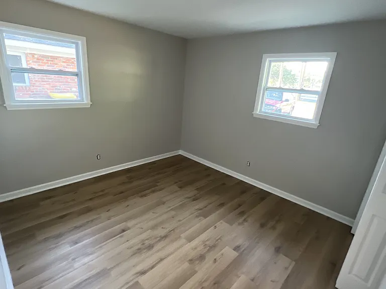 5 E Fairmont Ave #A — Photo 8