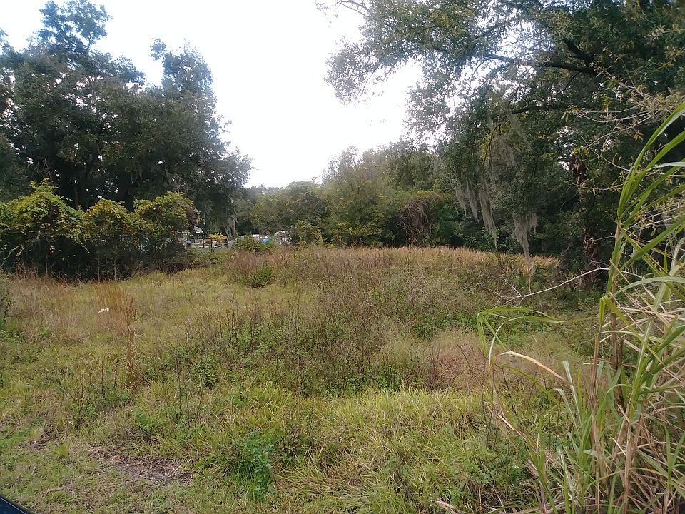 2nd image of 160 Little Orange St