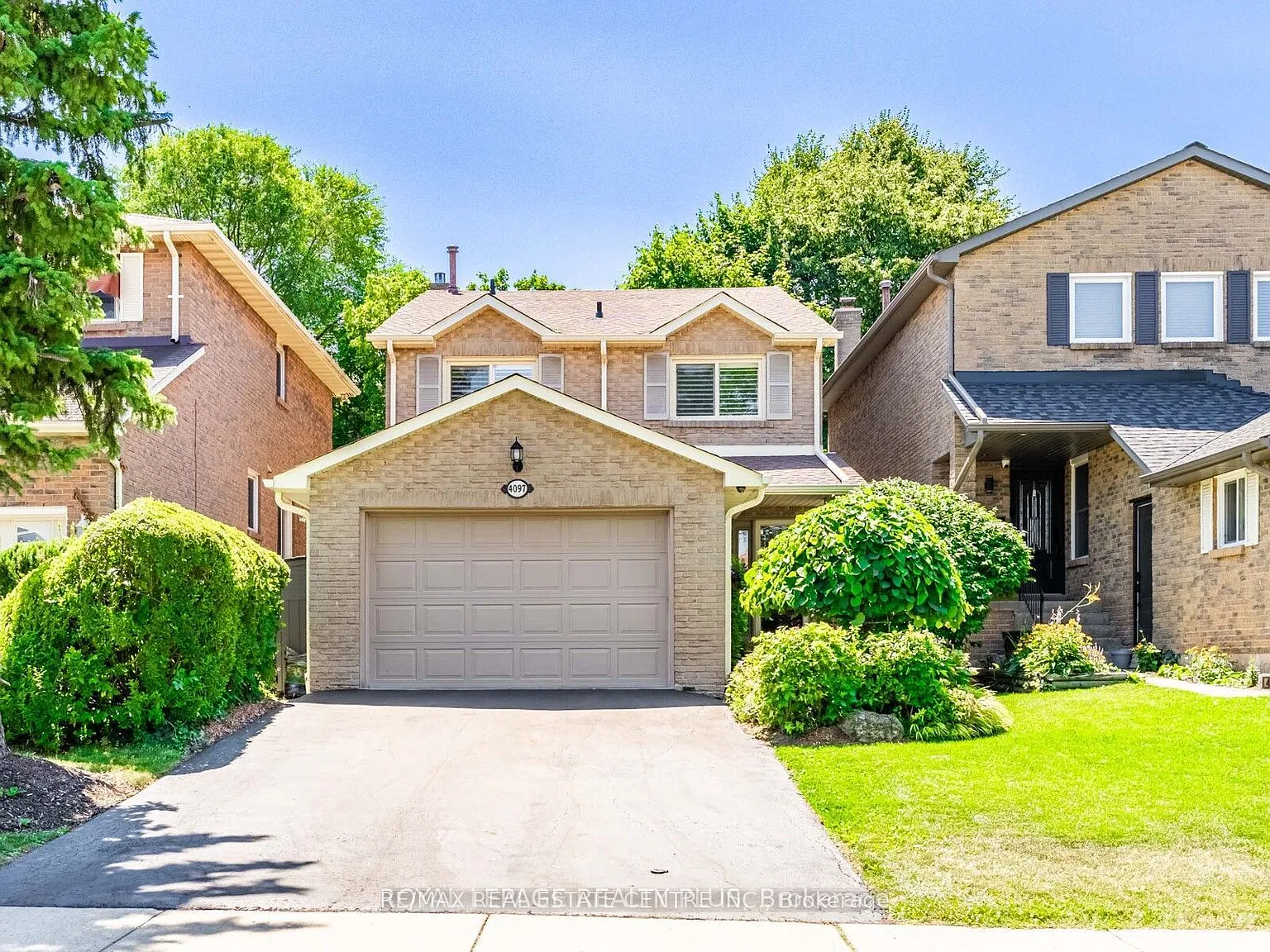 3 bed, $3,800 — Photo 1