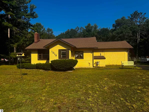 1015 N Us Highway 23, East Tawas, MI 48730