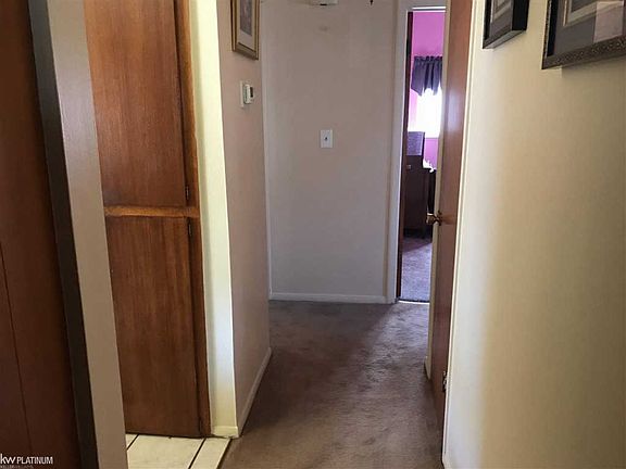 5th image of 16410 Northview St