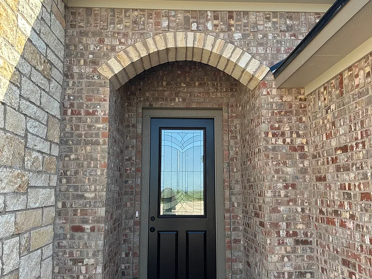 3950 Ruth Ln — Photo 2