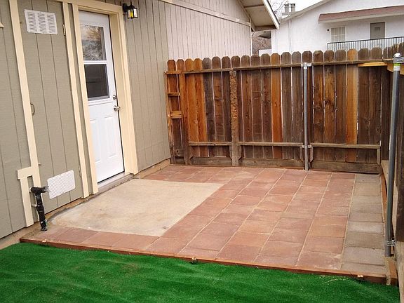 Patio/Yard - Private use Low maintenance